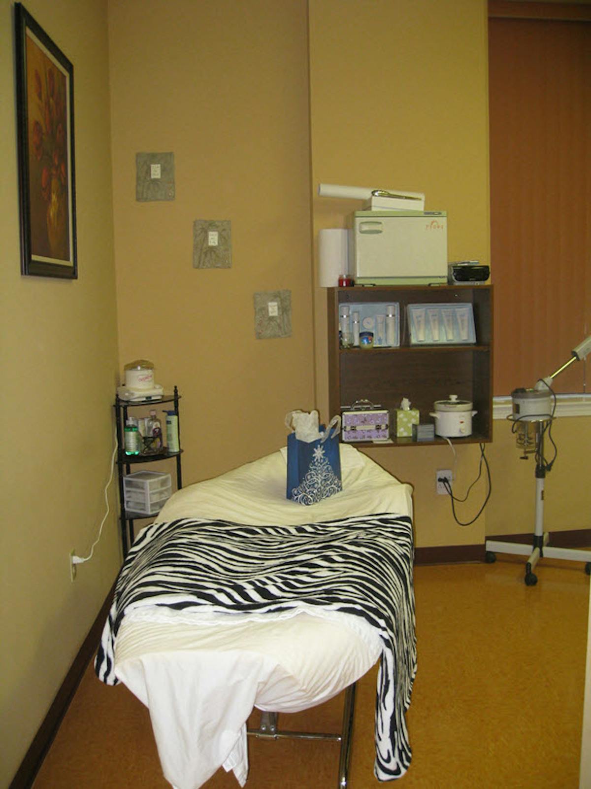 Facials & Waxing