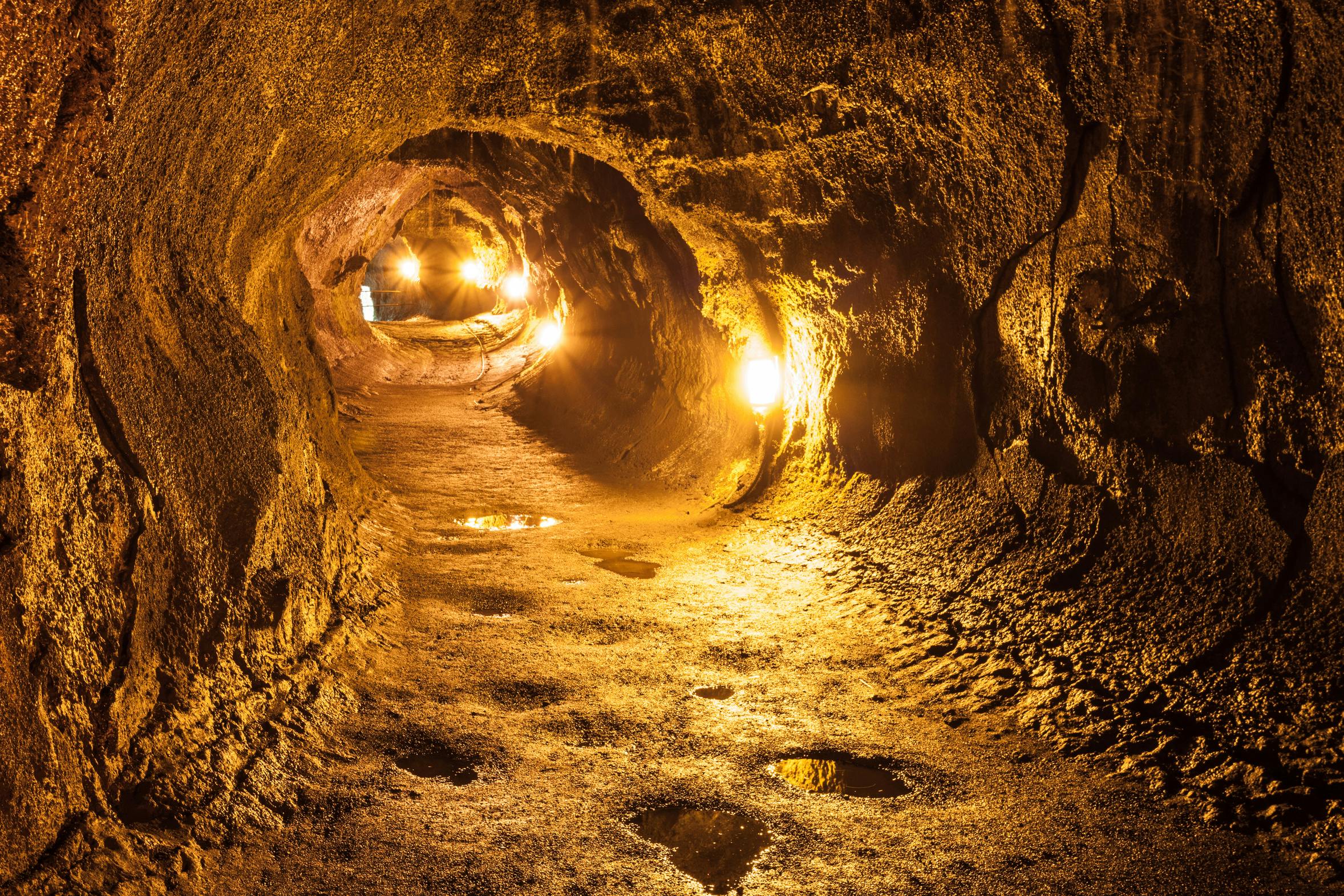 Lava tube