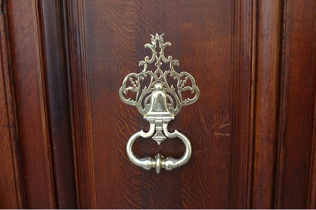 Doors Brands & Materials