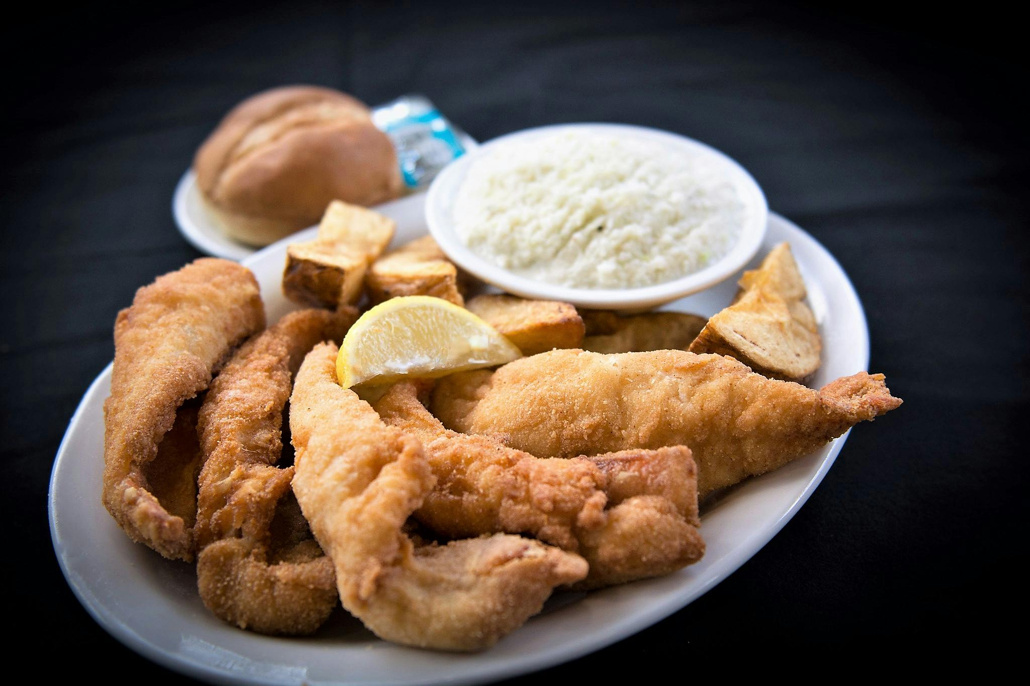 PERCH DINNER (Ocean) 5pc $14.25