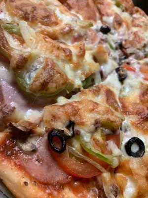 Our Most Famous Pan Pizza 8"