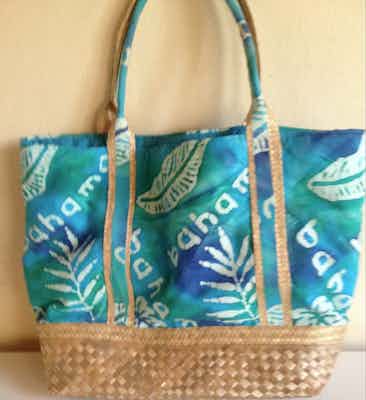 Green Island Print Summer Tote Bags