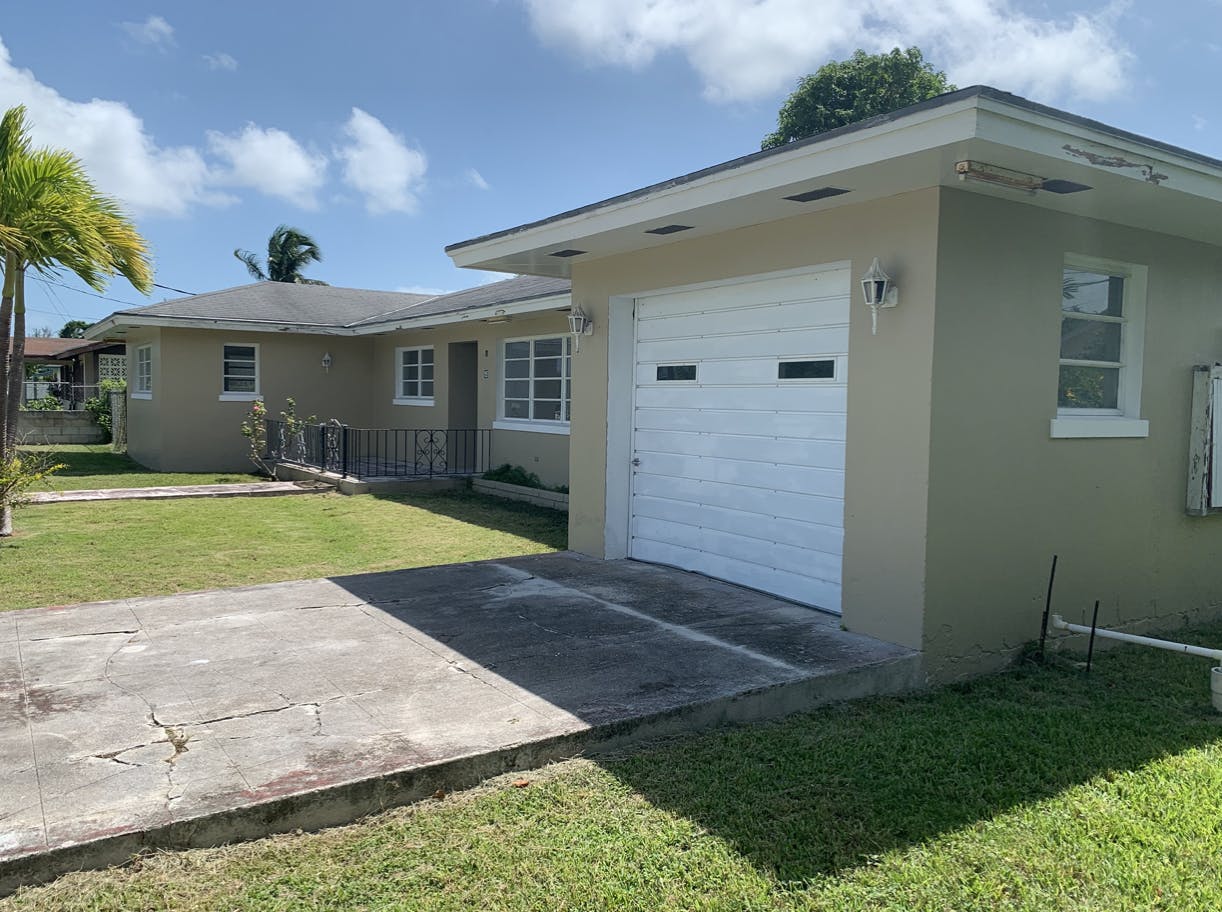 Nassau Bahamas Fixer Uppers for Sale