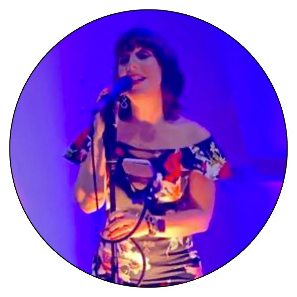 Kelly Richardson Vocalist