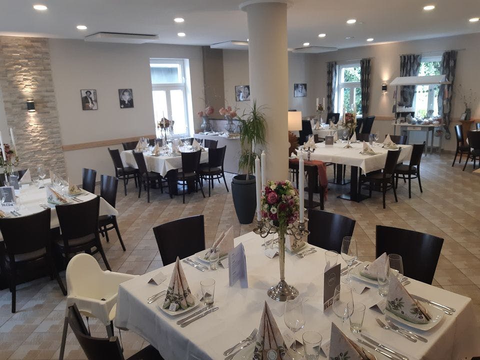 Alexis Greek Restaurant