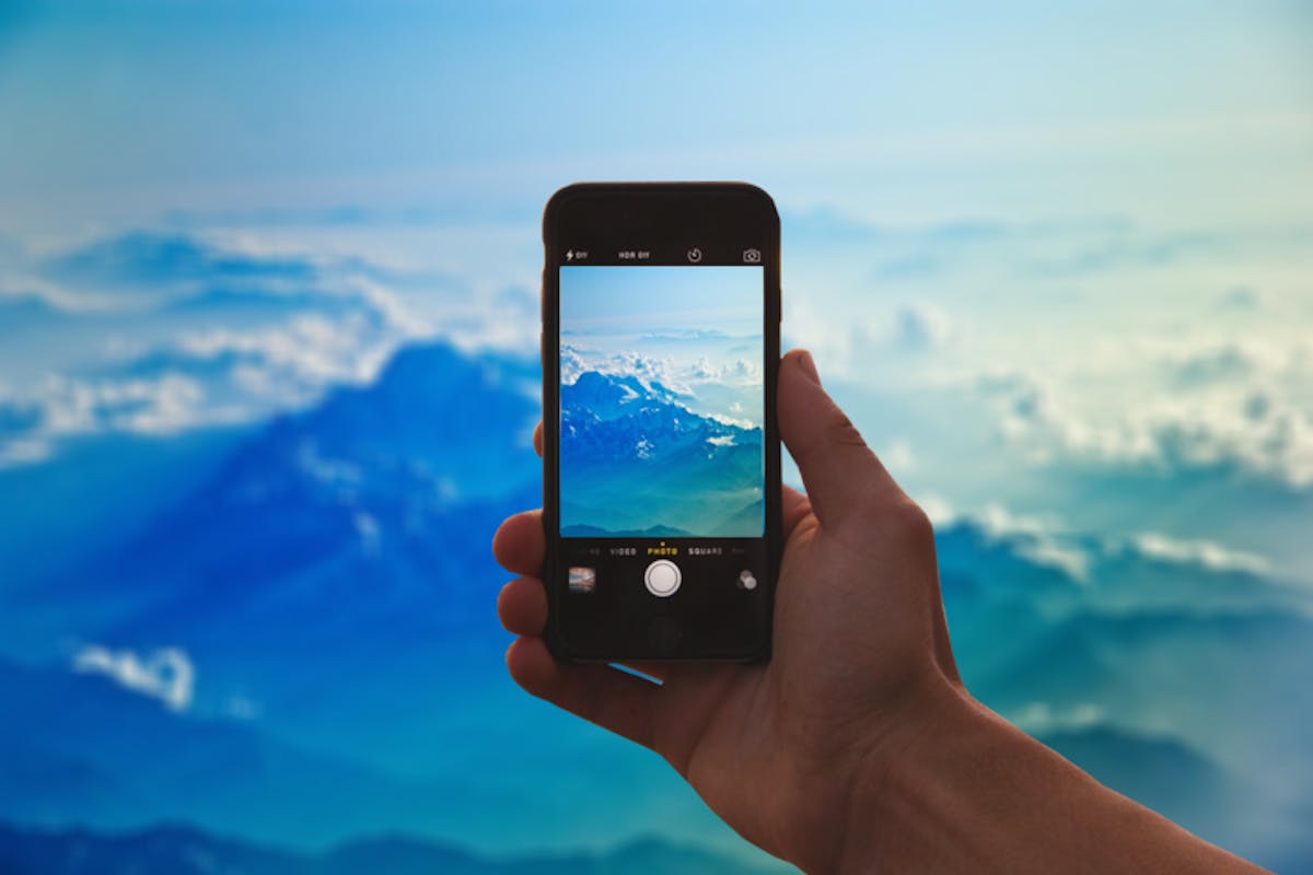 The world is on a smart phone