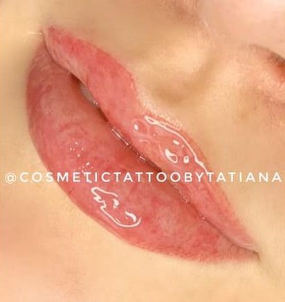 Full Lips Tattoo