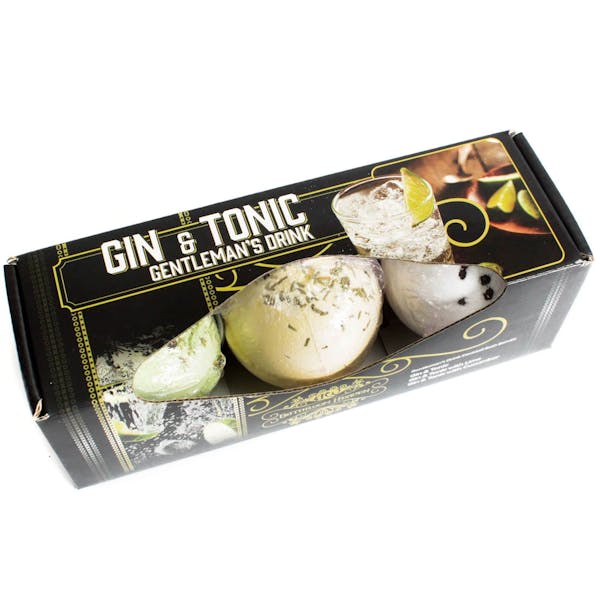 Gentleman's Drink - Set of Three Gin & Tonic Bath Bombs Image