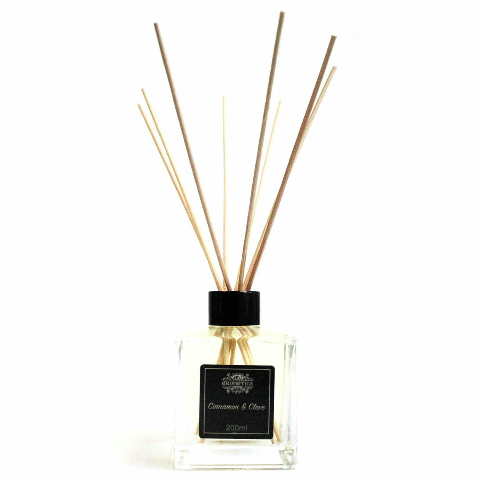 200ml Cinnamon & Clove Essential Oil Reed Diffuser Image