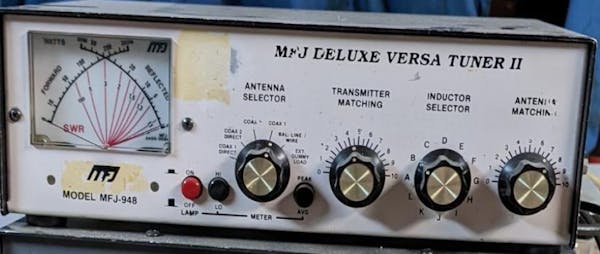 MFJ-948 Versa Antenna Tuner II