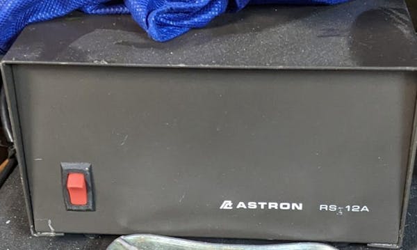 Astron RS-12A Power Supply