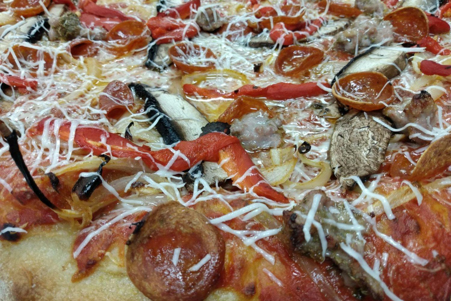 Fat Tomatoes Pizza and Italian Specialty Market Holyoke MA Official Web
