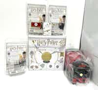 Large Harry Potter Gift set 3D puzzle Pin Sword Gryffindor 9 3/4 sign Tom Riddle