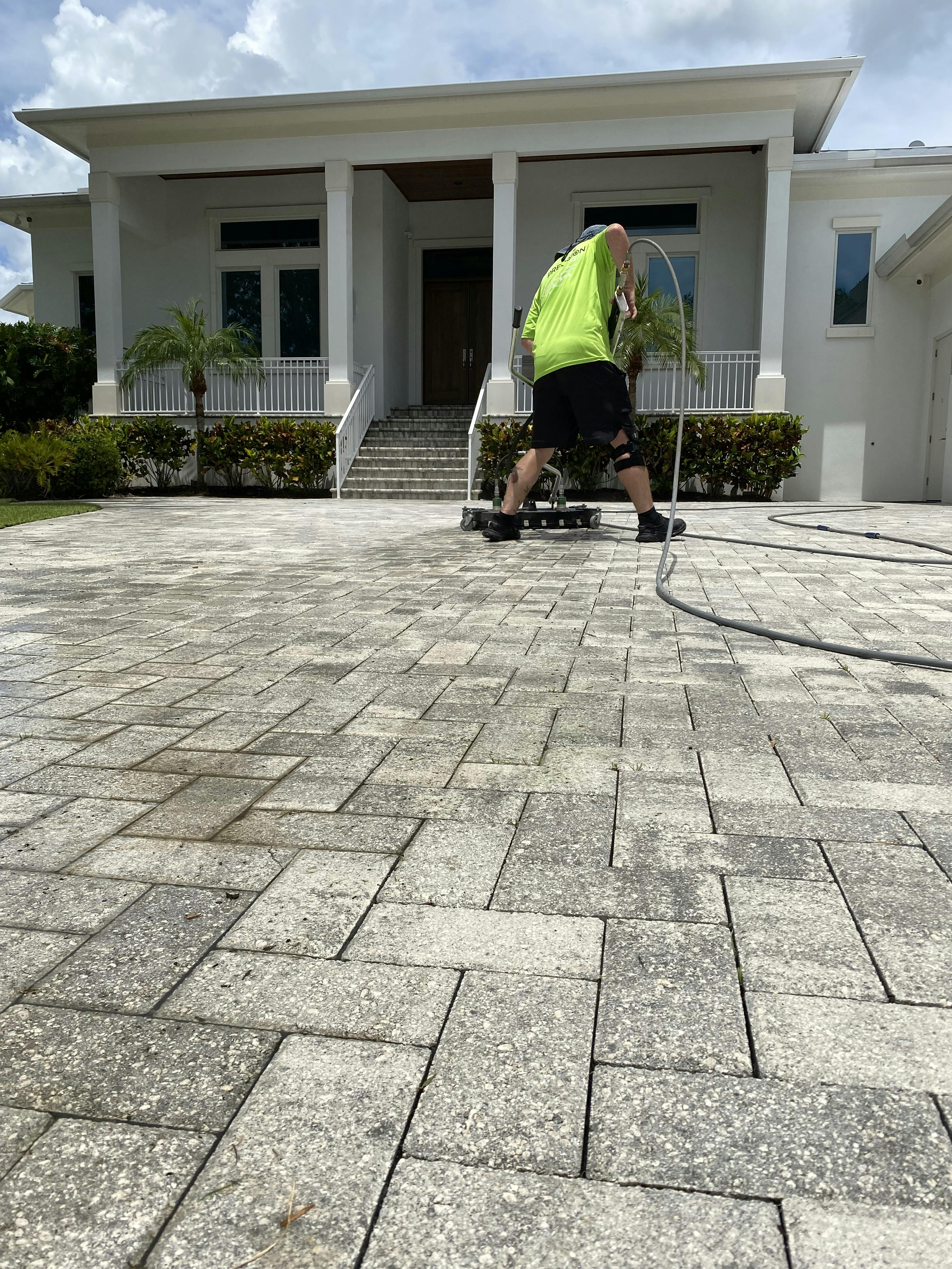 paver sealing and paver cleaning