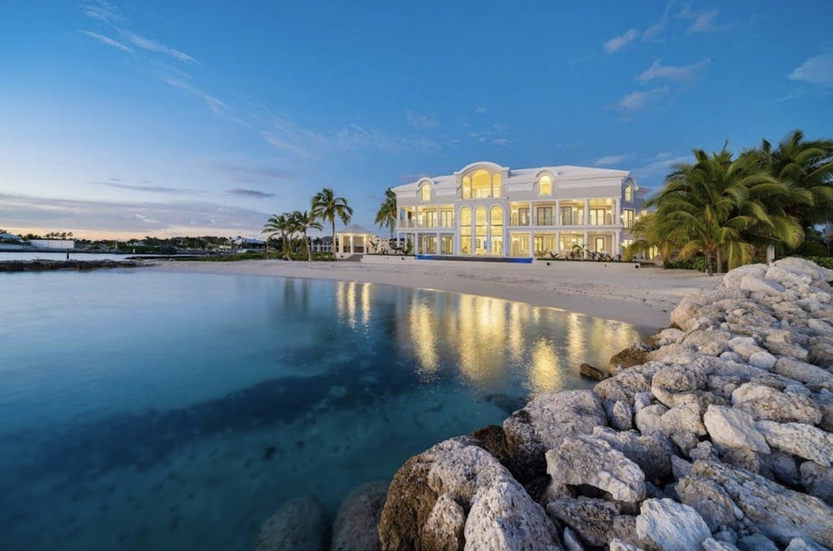 buying real estate in. the Bahamas