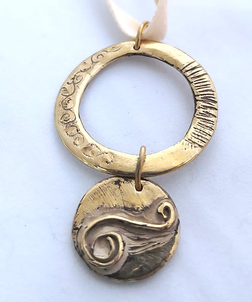 Ciondolo in bronzo