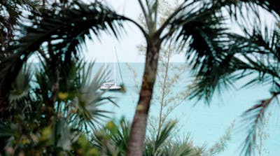 Your Guide to Living in the Bahamas