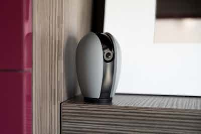 Standalone Security Camera