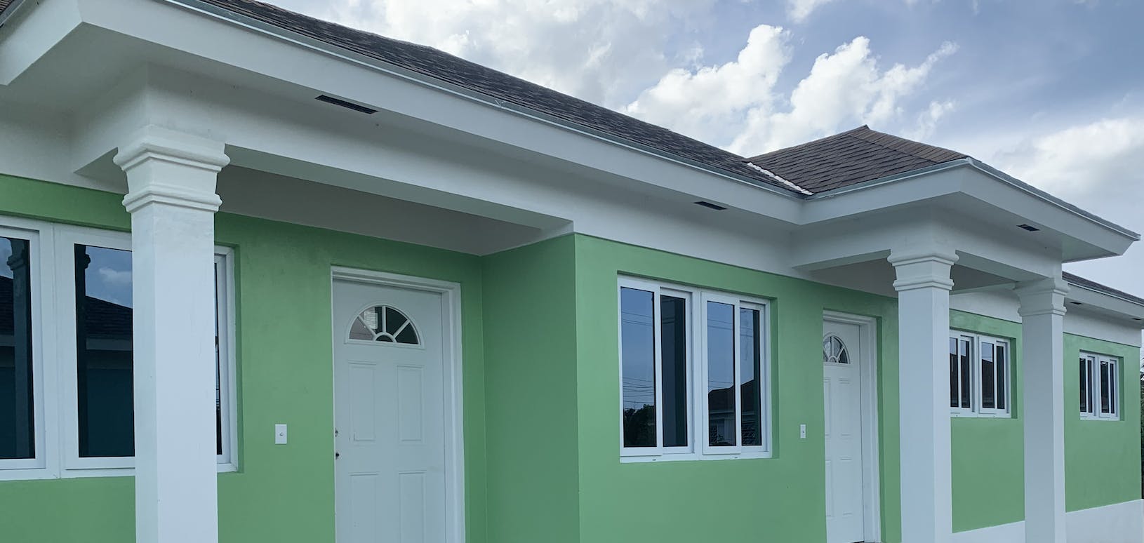 Homes for Sale in The Bahamas Under $300K