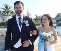 Experience the Magic: Elope to The Bahamas for Your Dream Wedding in 2024