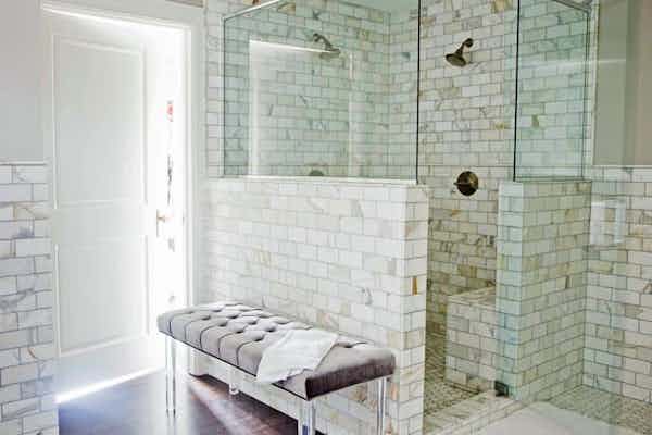 5 Benefits Of Removing Fiberglass And Installing Tile