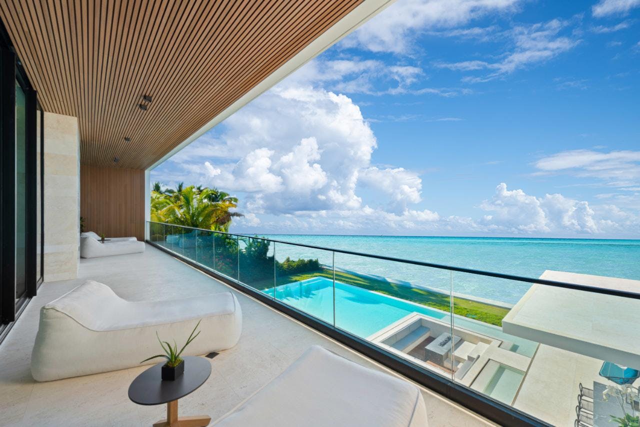  Appraisers in The Bahamas