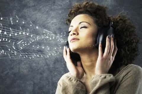 10 effetti sorprendenti della musica sulla mente