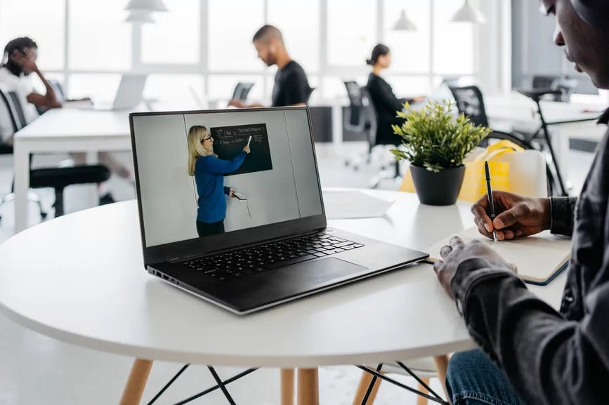 The Top Online Learning Platforms for 2024