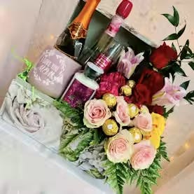 Send Flowers and Gifts to The Bahamas