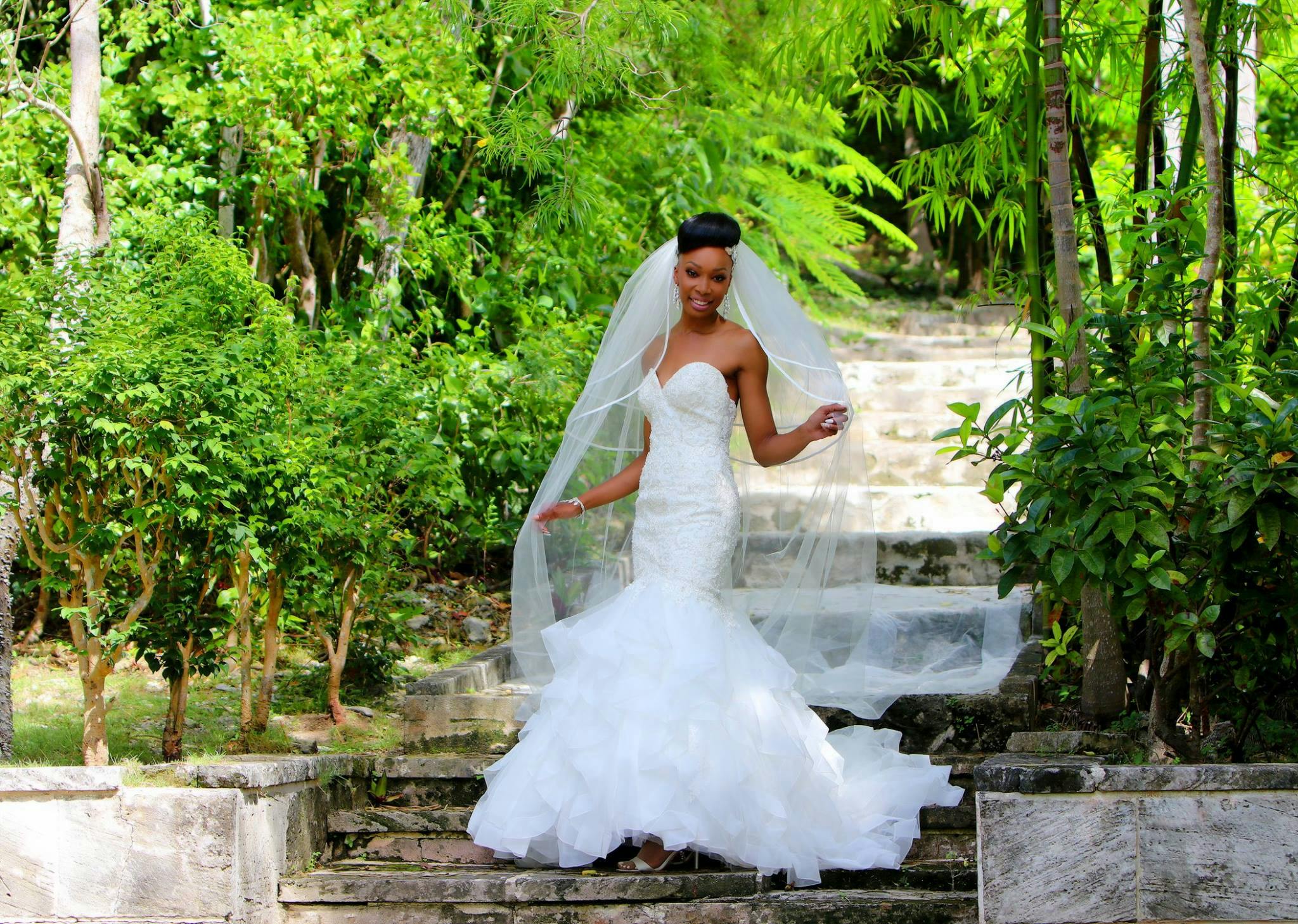 Capturing Your Perfect Day: Choosing a Wedding Photographer in The Bahamas