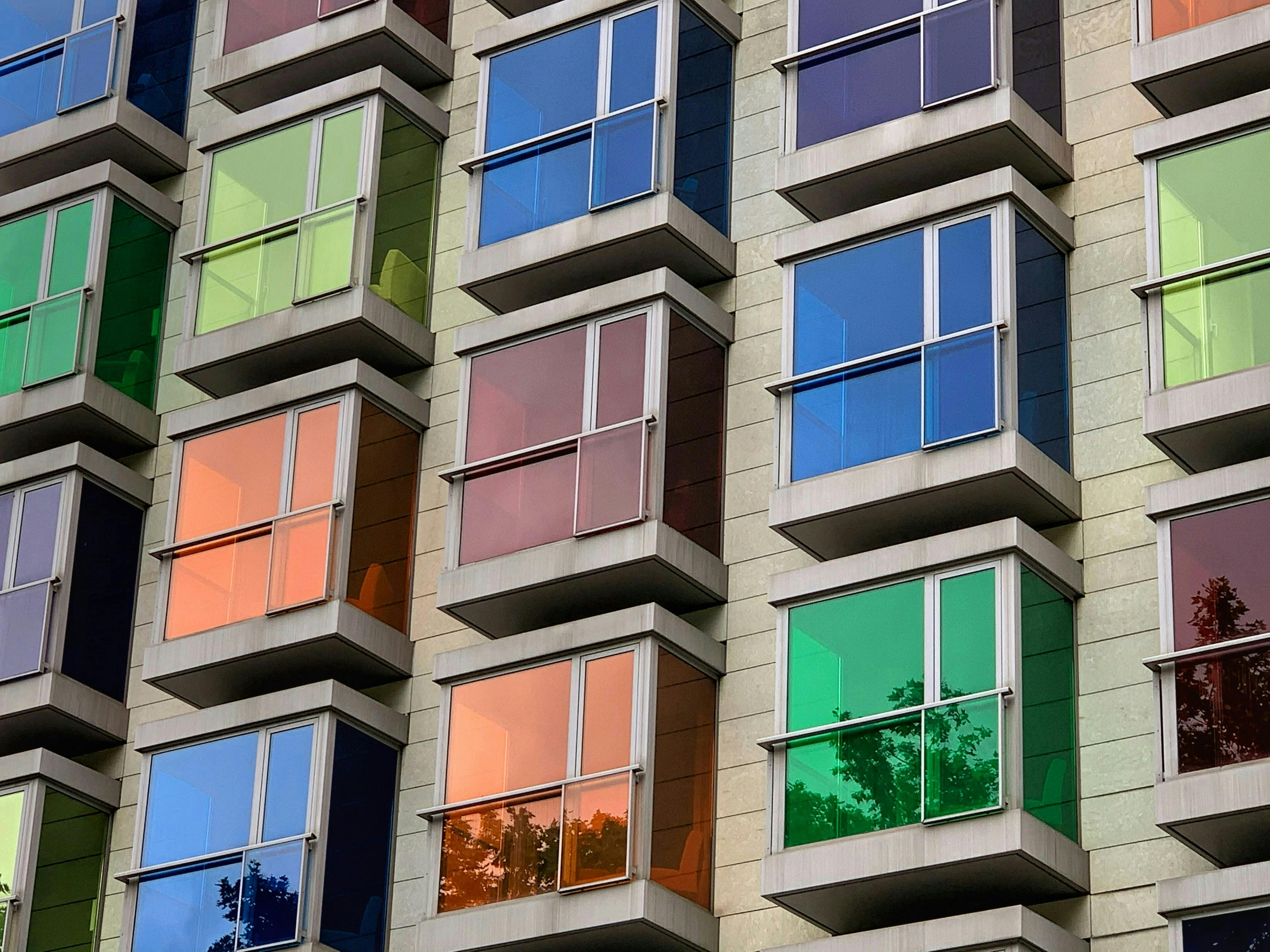 APPARTAMENTI E FACCIATE