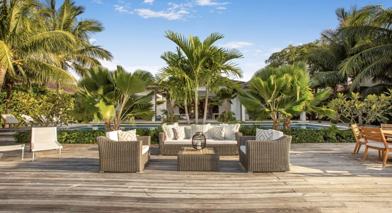 Guide to buying a house in the Bahamas - step by step process for international buyers