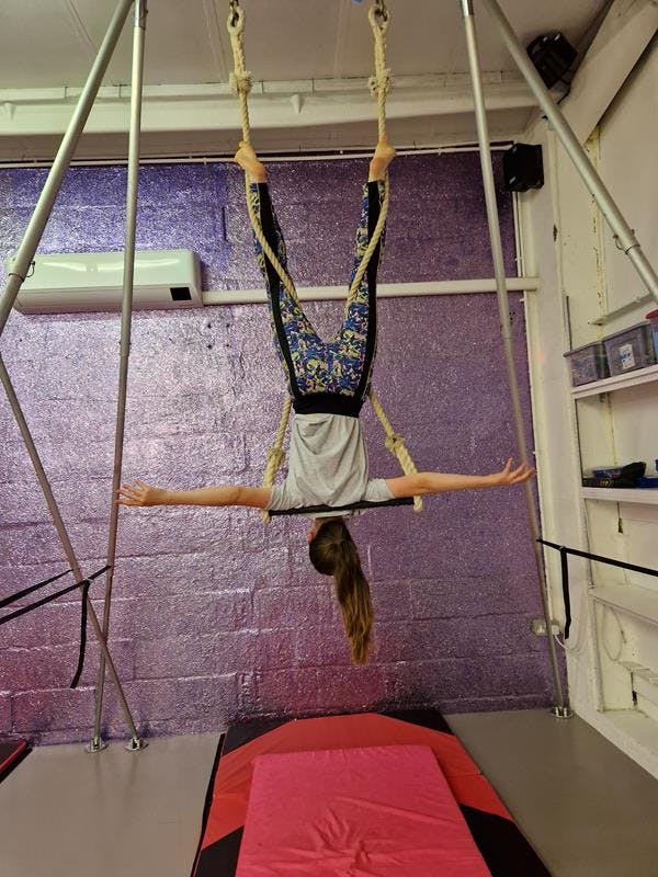 circus starlight aerial school