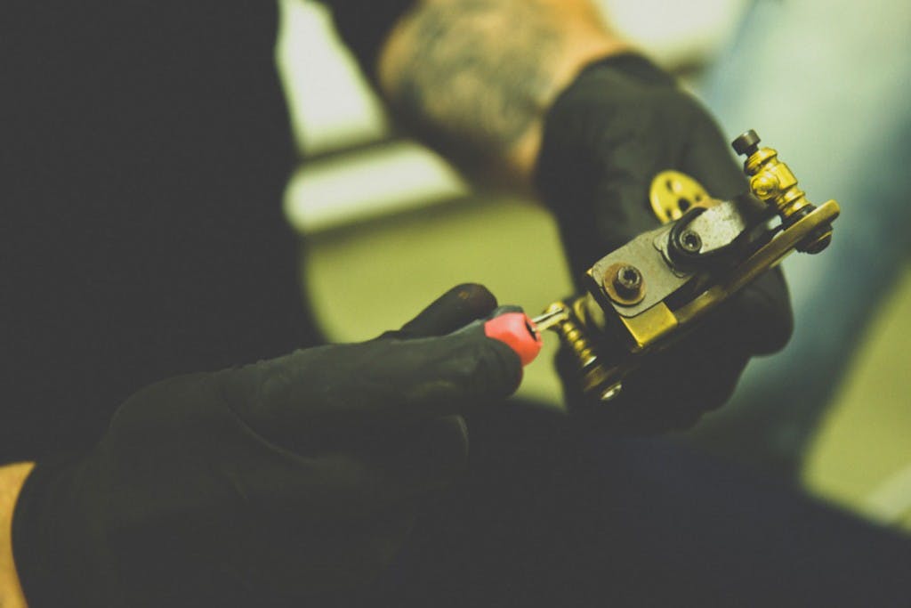 PRENOTA UNA CONSULENZA