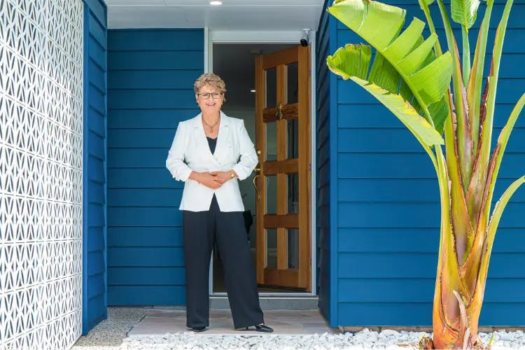 About Vickie Trinder | Parkinson Real Estate Agent