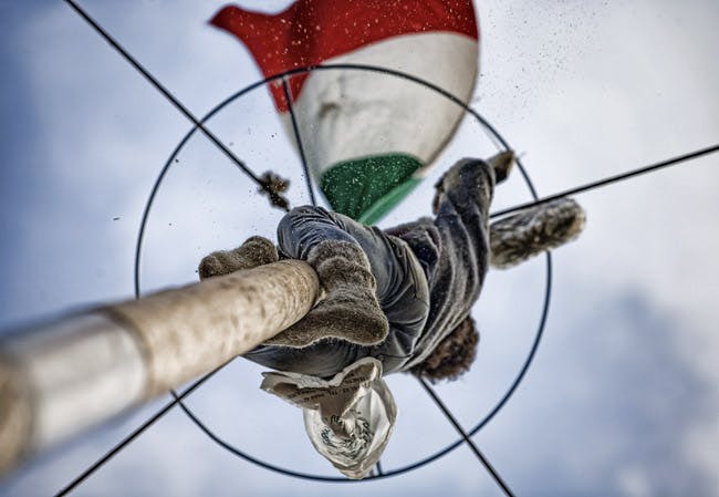 Vuoi metterti in contatto con noi?