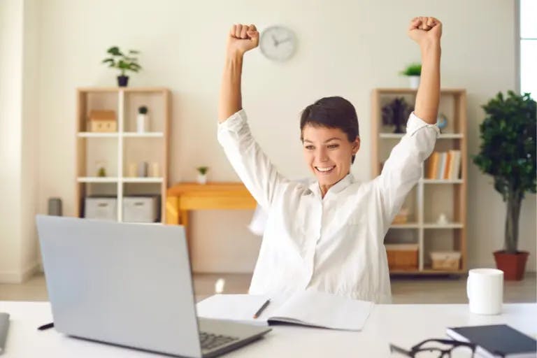 Boost Your Business Profits Now: Time Tracking Benefits | La Source