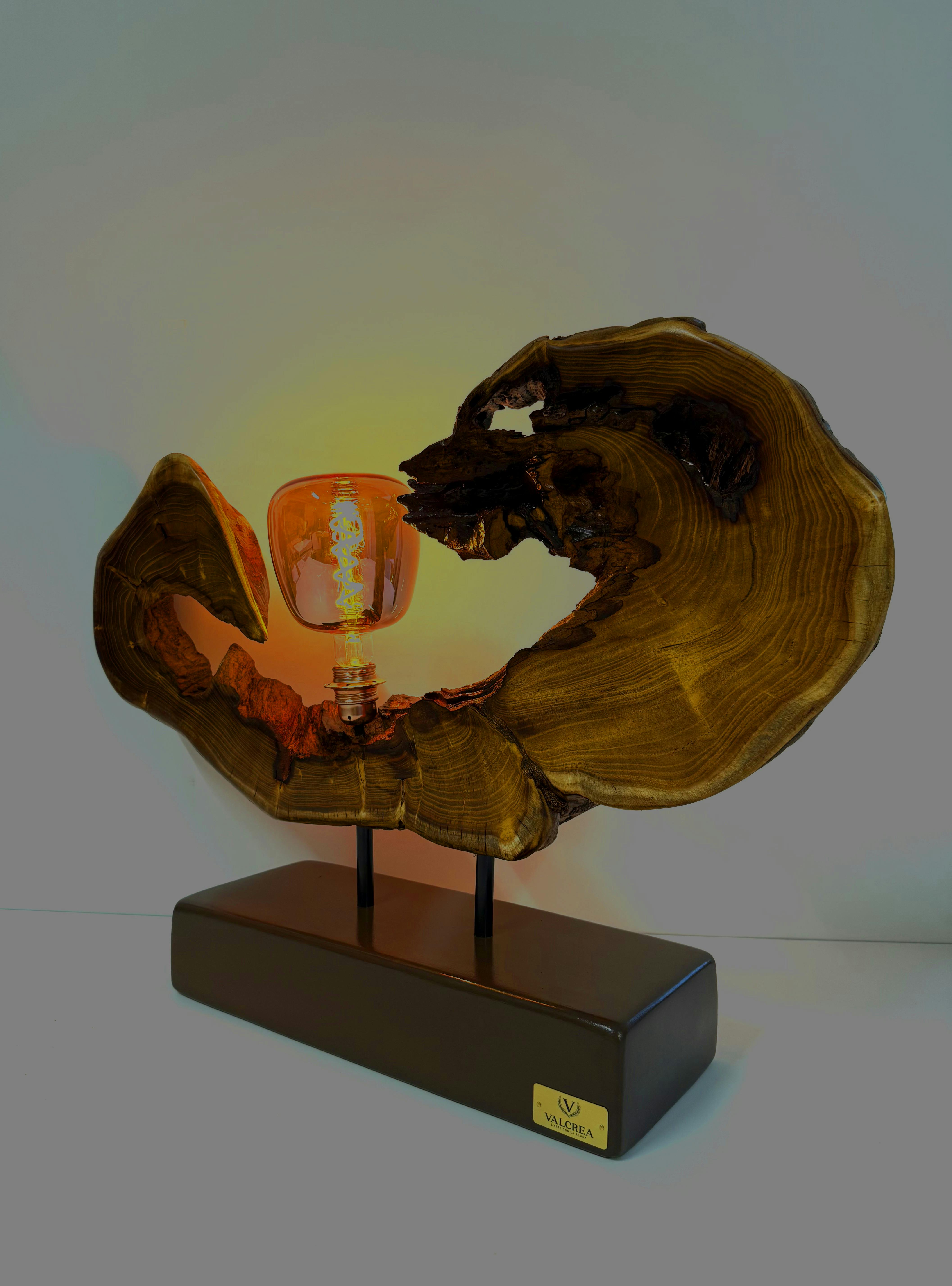 LAMPADE  <br> MANUFATTI ARTISTICI  
