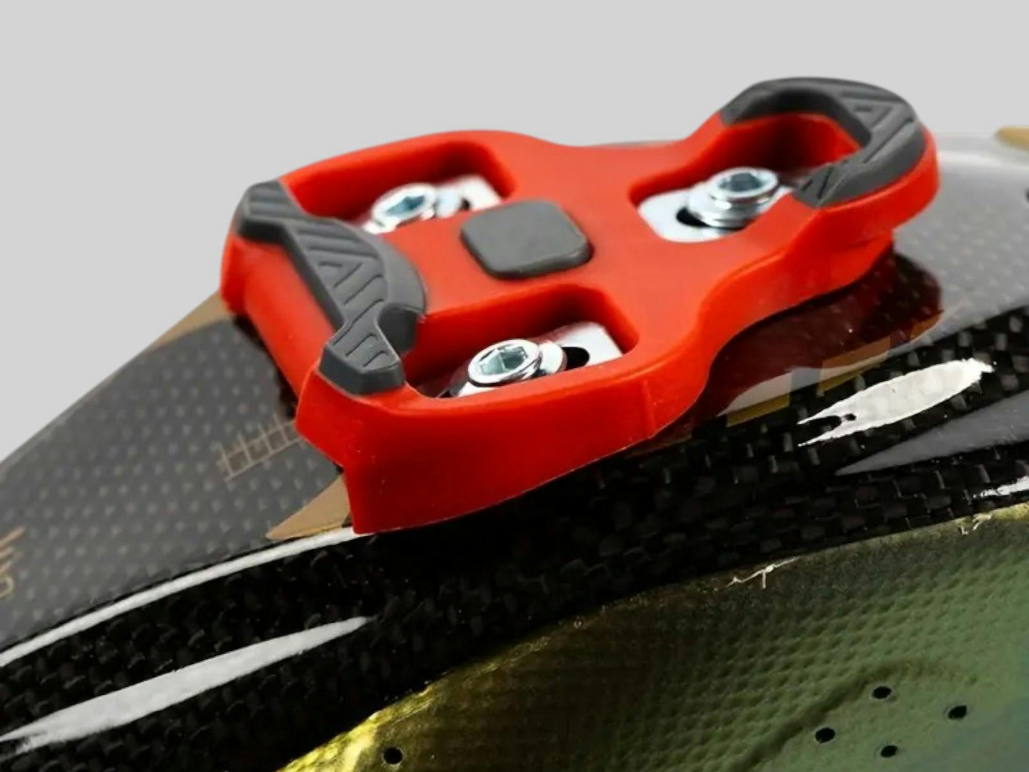 Regolazione distanza del piede dal pedale