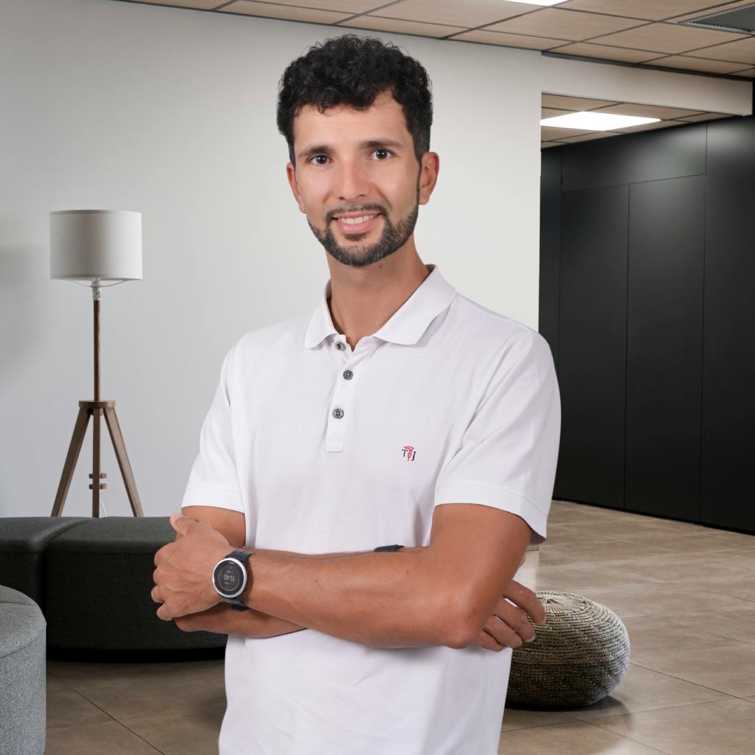 Nicola Tonegatti laureato in Scienze Motorie